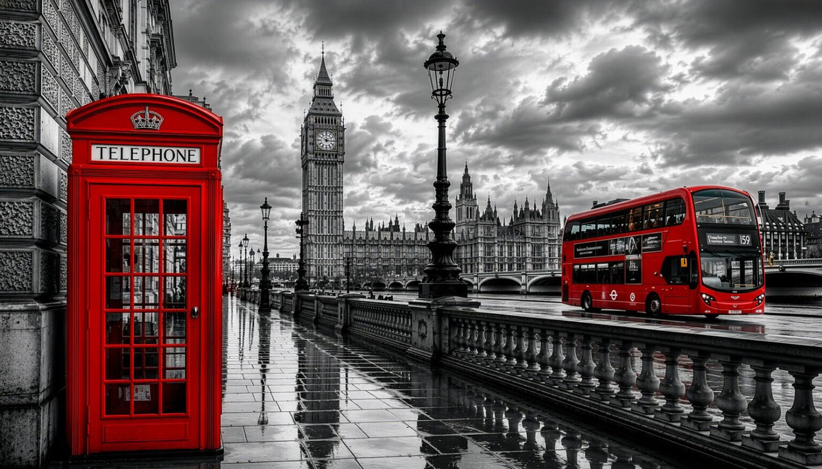 #2095L- London in Red Cityscape